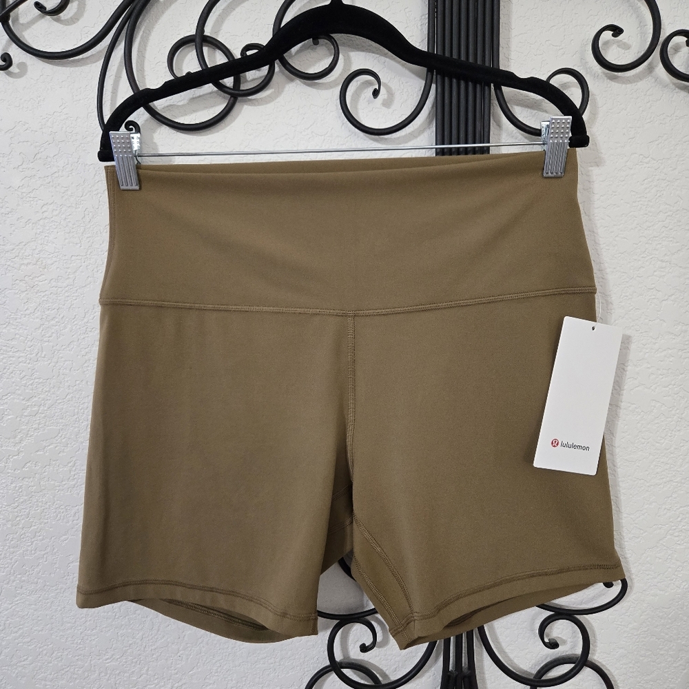 LULULEMON Align Shorts |‎ 14